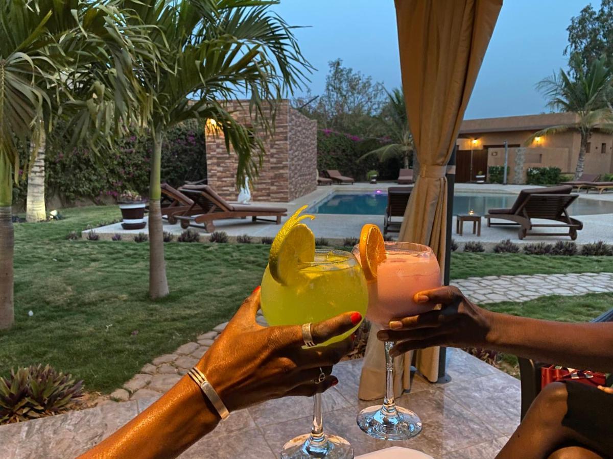 Hotel La Belle Etoile & Spa سالي بوخْتيودال المظهر الخارجي الصورة